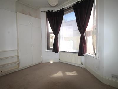 Picture 4